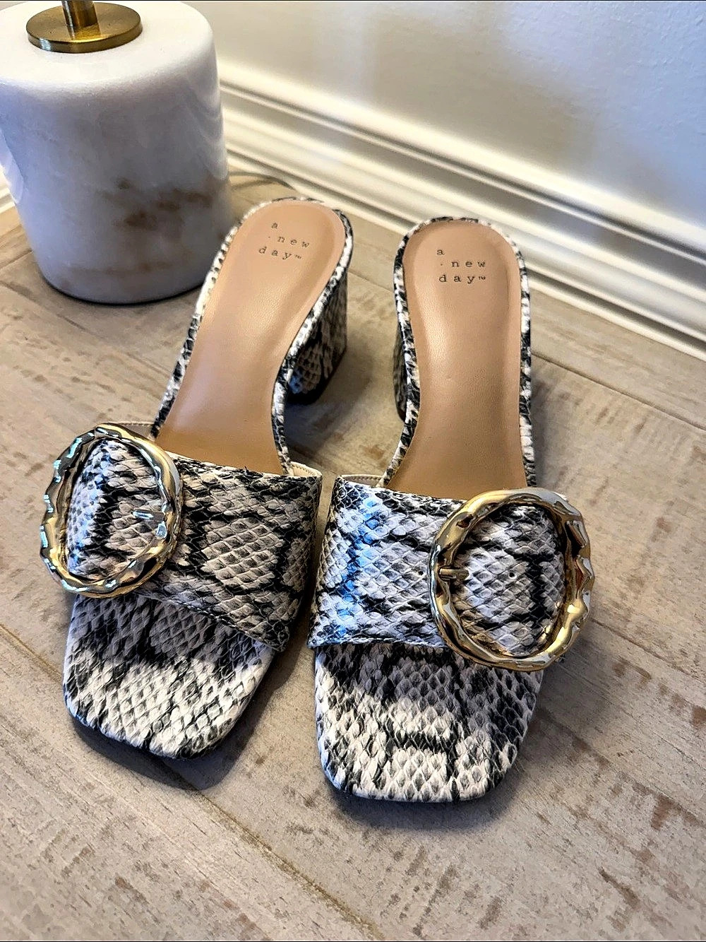 Women's Animal Print Mule Heels in Black & White Like New